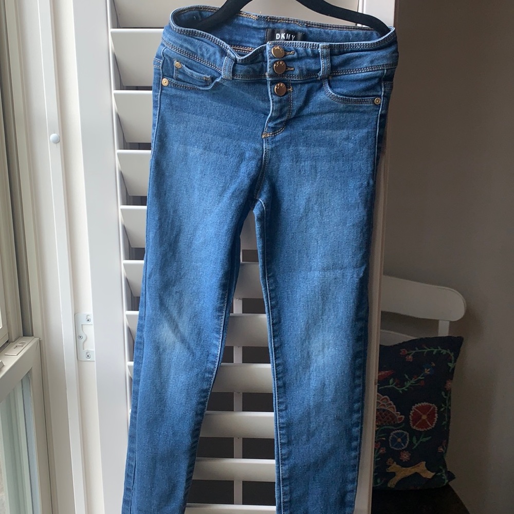 Girls DKNY skinny jeans